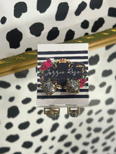 Load image into Gallery viewer, Glitter Stud Earrings