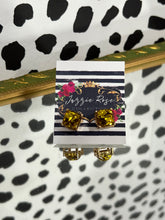 Load image into Gallery viewer, Glitter Stud Earrings
