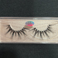 Load image into Gallery viewer, LASHES