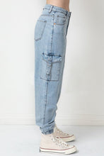 Load image into Gallery viewer, Cargo Jogger Jeans
