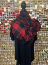 Load image into Gallery viewer, Buffalo Plaid Scarf
