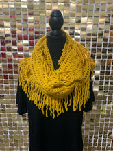 Load image into Gallery viewer, Fringe Knit Scarf
