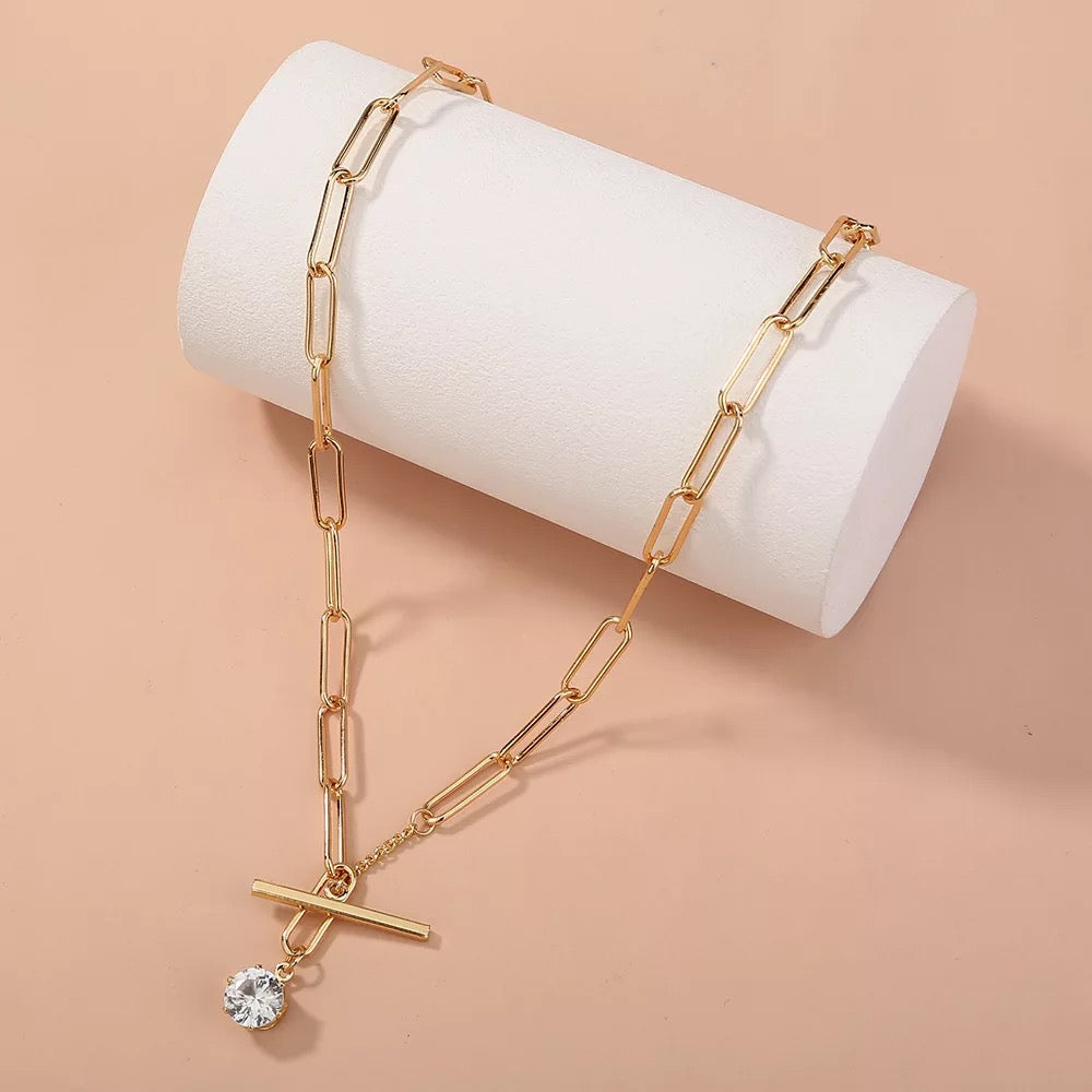 Paperclip Chain Toggle Necklace