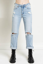 Load image into Gallery viewer, Distressed Straight Jeans
