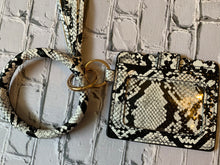 Load image into Gallery viewer, Bangle keychain with wristlet
